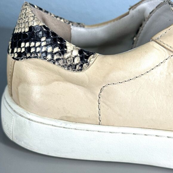 Veronica Beard Beige Snakeskin Python Texture Low Sneakers Trainers Size 6 - Picture 11 of 16